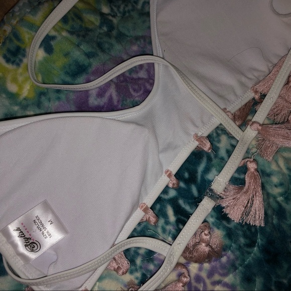 printed Hawaiian bathing suit top with fringe - Picture 4 of 4